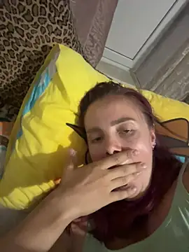 Chat +18 de AlisaKissss ao vivo