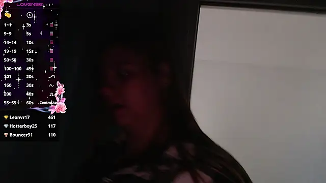 Mia_lou05n Live XXX chat