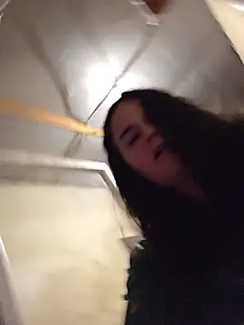 Rozaaaaforyoubigboob live XXX chat