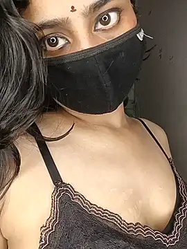 HOT-SHAKIRA Chat XXX in diretta