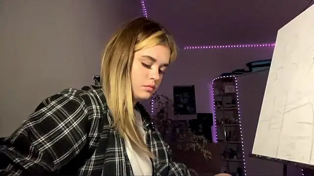 צ'אט XXX בשידור חי של MiaRoika