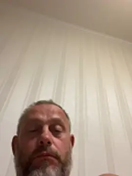 Frosl – Naživo XXX chat
