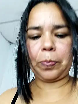 Sembang XXX Secara Langsung leila_malik