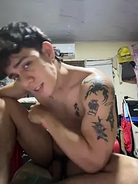 valdren_vylord Chat XXX in diretta