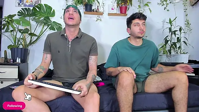 Adam_Borsalino's Live XXX Chat