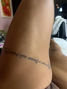 ju_muniz01: απευθείας συνομιλία ΧΧΧ