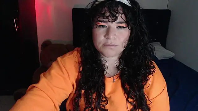 Chatroom XXX en direct de ANGELIQUE_KLANE