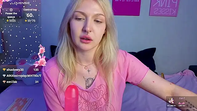 BlondieSummer's Live XXX Chat