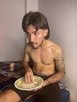 Chat XXX en directo de Kriss_Edwards