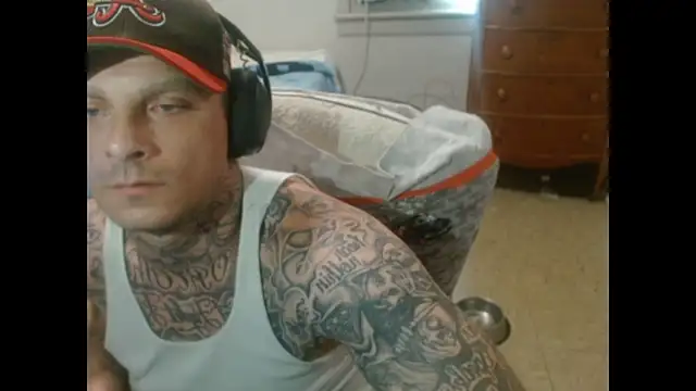 Chatroom XXX en direct de DADDY_KANE8---