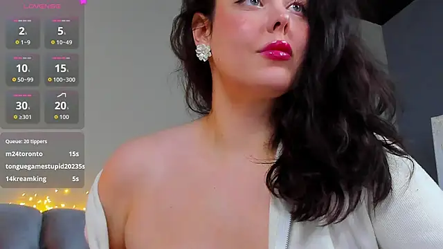 Chat XXX en directo de AlbaLimory