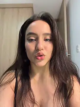 Turquoisespell's Live XXX Chat