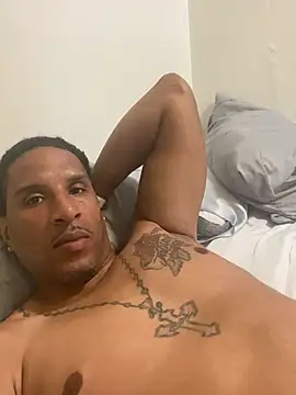 kushedup123 Webcam-Show