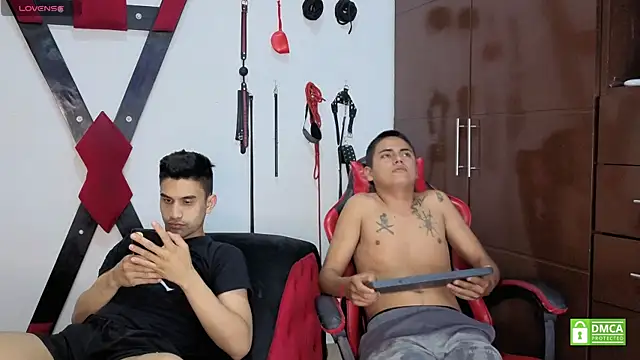EliteBoysLive Chat XXX live