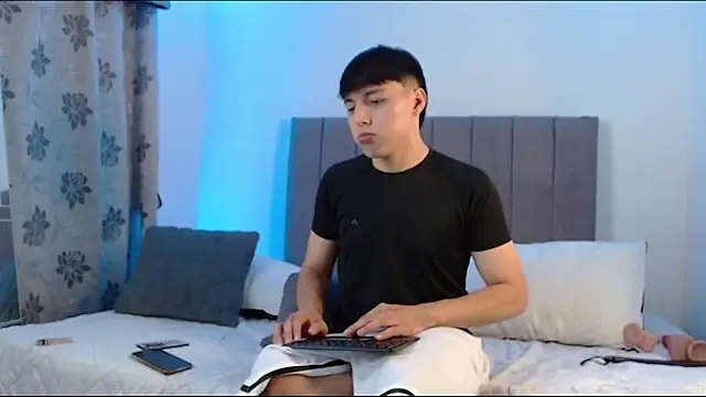 Chat XXX en directo de Oustin_Start