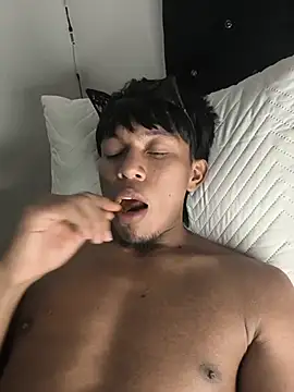 santinaughty's Live XXX Chat