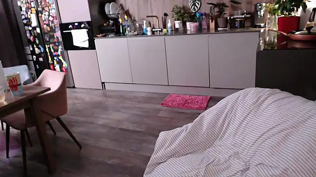 Hurricane_Kat Live XXX-Chat