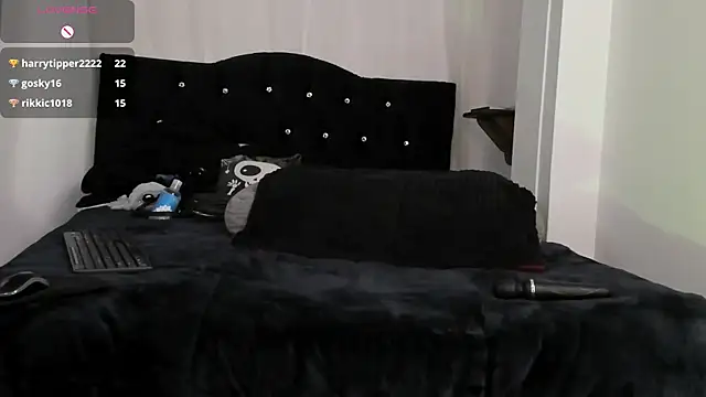 Amy_Aloqua লাইভ XXX চ্যাট