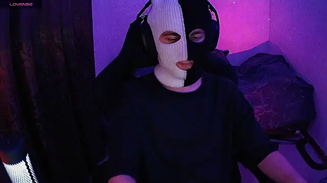 ZXCENSORED- Chat XXX in diretta