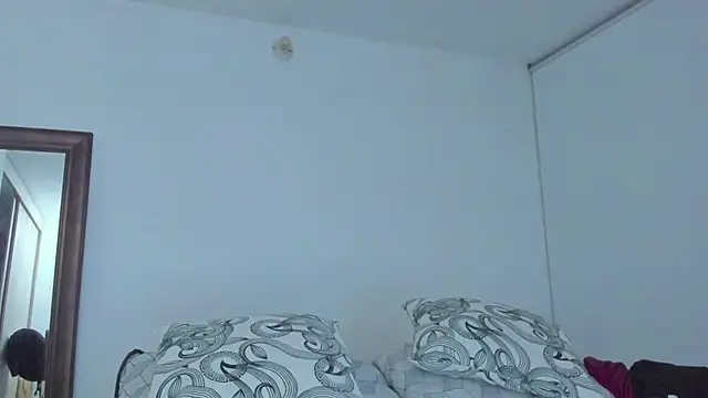 Chat +18 de KingLevi01 ao vivo