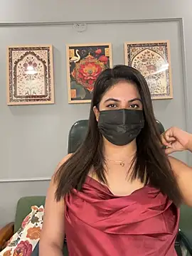 Chatroom XXX en direct de Varsha__world