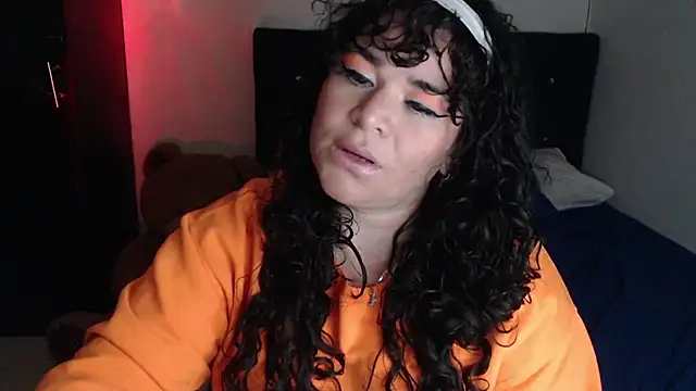 Chat XXX ao vivo de ANGELIQUE_KLANE