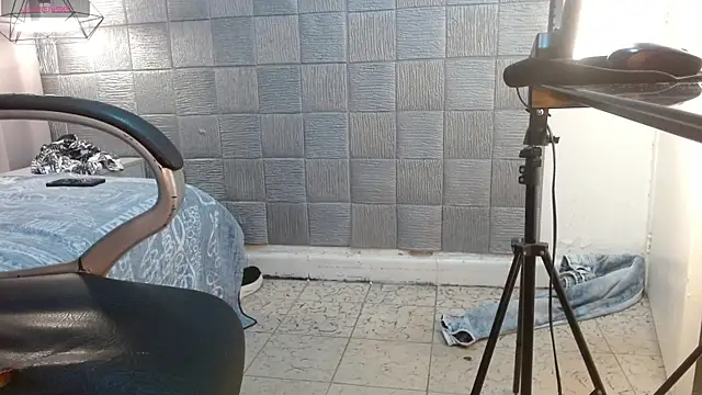 Dannyss_ – Naživo XXX chat