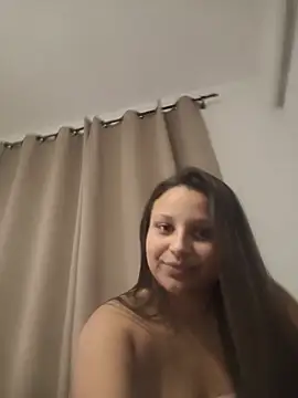 Chat +18 de julia_moreira ao vivo