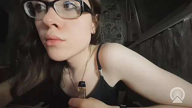 RachelSavのライブXXXチャット