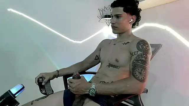 srghost333 Live XXX-Chat