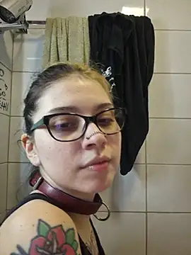 Chat XXX en directo de whatevaandissues