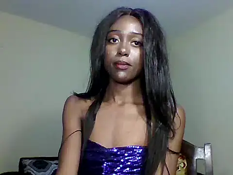 Czat XXX na żywo – HotSkinnyLady