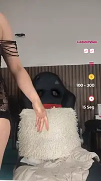 دردشة Emma_Hotkiss الجنسية المباشرة