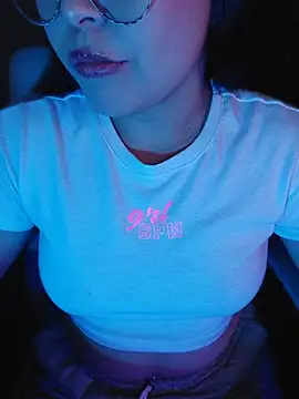 Elinaax Obrolan Langsung XXX
