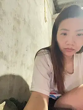 -Lyly_ 现场XXX聊天