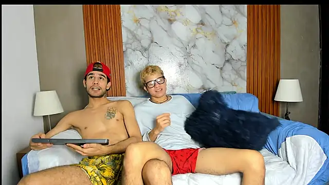 BLACK_AND_LOVER Live XXX Chat
