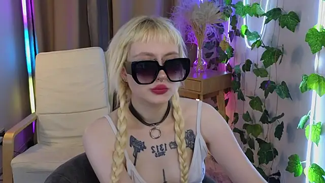 rraffaellka's Live XXX Chat
