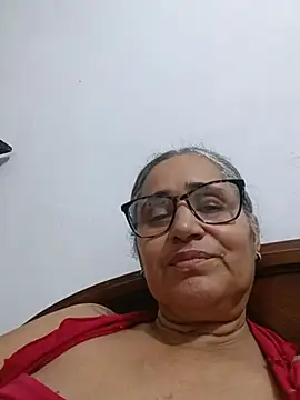 Chat +18 de _candi ao vivo