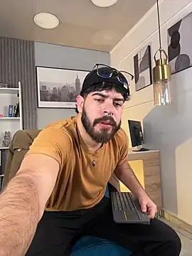 DomBoy_ Adlı Modelin Canlı XXX Sohbeti