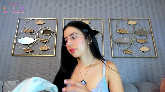 Chat XXX en directo de laraa_jeean