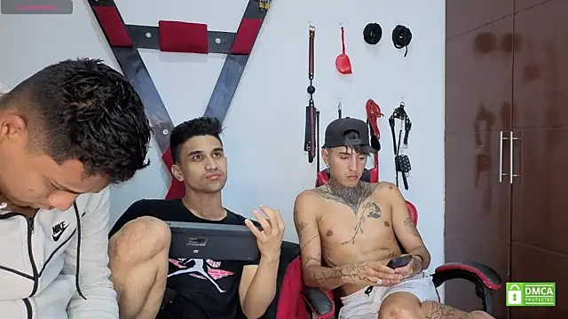 Chat XXX en directo de EliteBoysLive