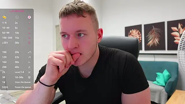 Richard_Dullas live XXX chat