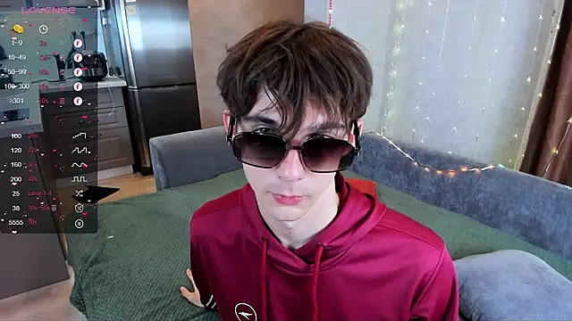 Aaron_Boom – Naživo XXX chat