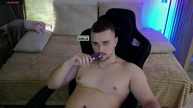 Larstar01's Live XXX Chat