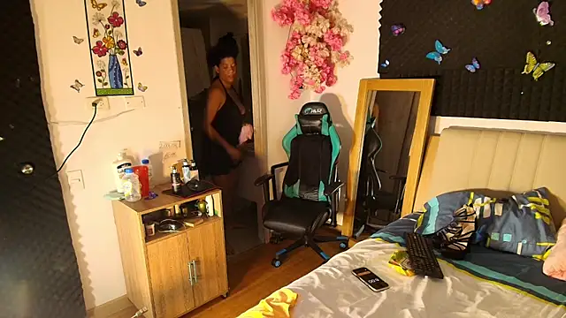 golden_goddess38: απευθείας συνομιλία ΧΧΧ