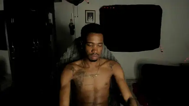 Kofi_exotic_2 Chat XXX in diretta