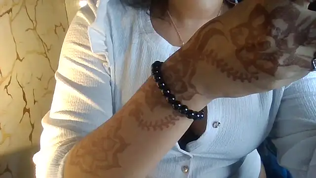 Živý XXX chat Yashika_Love_