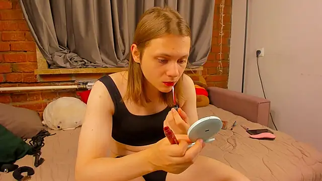 Wicked_Threnody Chat XXX live