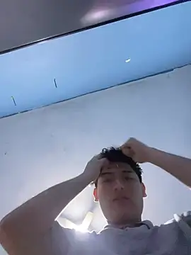 PierbellakoCum Chat XXX live