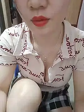 Chu_sexyy 现场XXX聊天